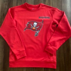 Buccaneers red crewneck